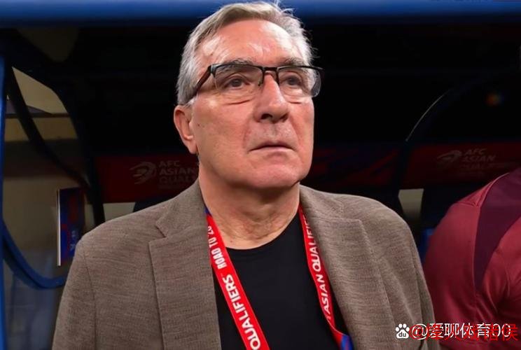 现任主帅伊万场均得分不及身陷困境的李铁